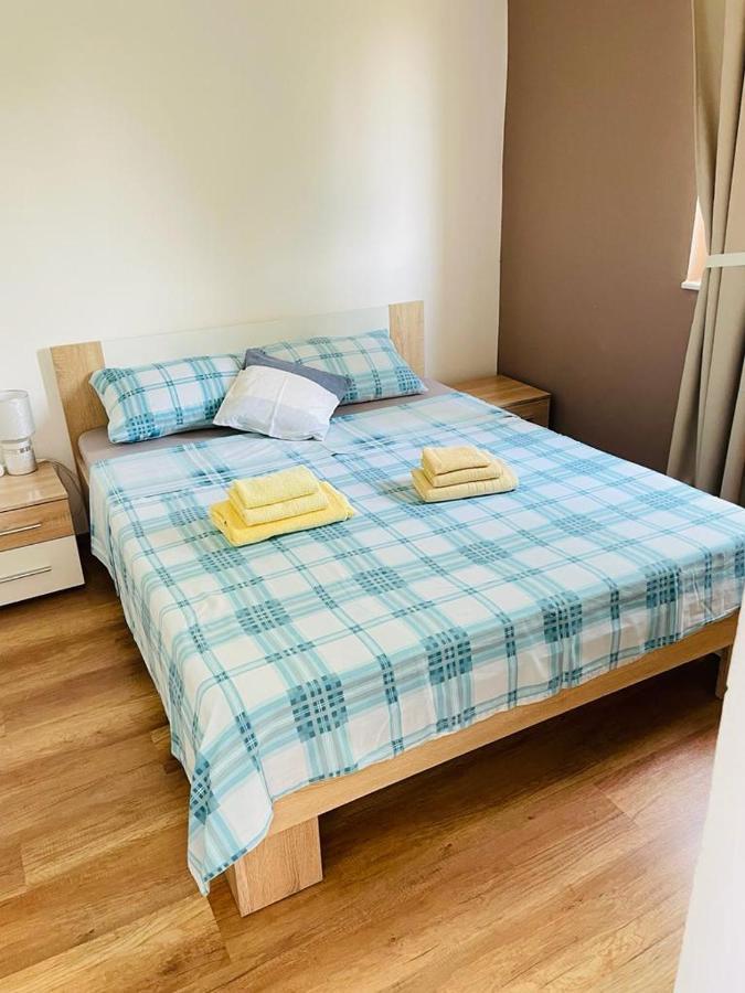 Apartamento Oaza Mira Tisno Exterior foto